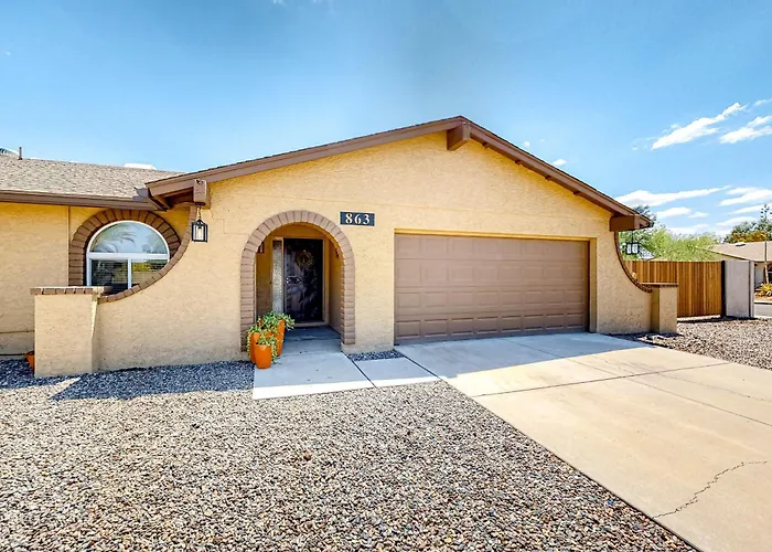 Weecasa-poolside Paradise Holiday home Chandler
